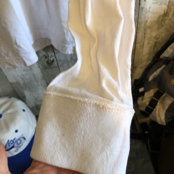 Hollister long sleeve - Picture 2 of 3